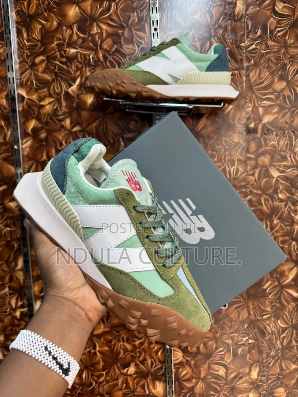 New Balance Auralee Xc72