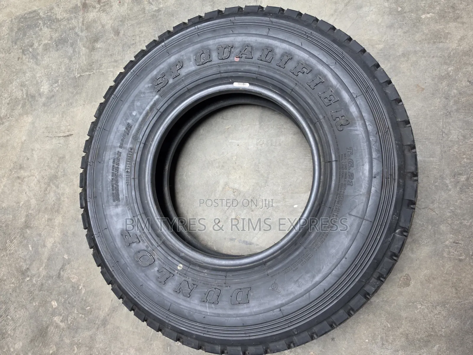 225 /95 R16 Dunlop Tires (Sp Qualifier) Japan