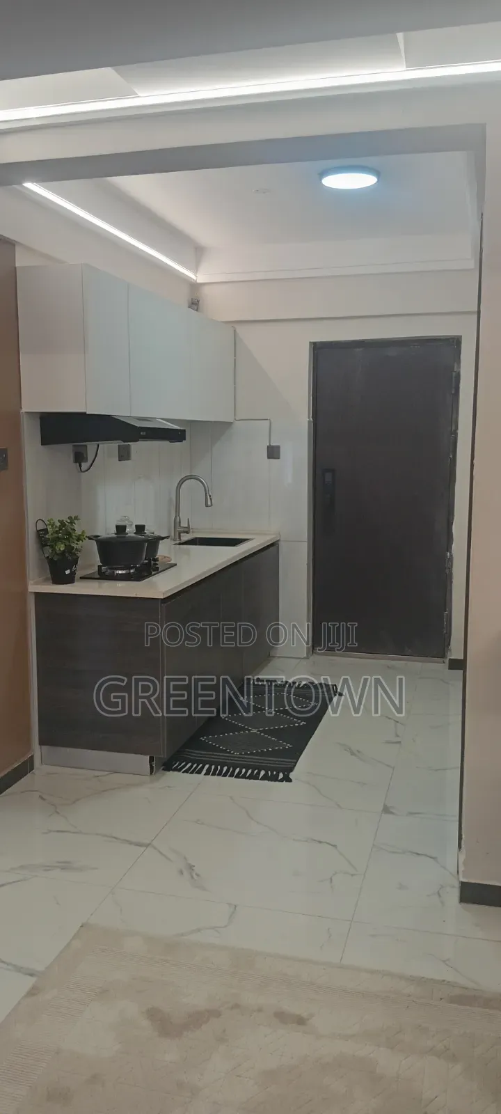 1bdrm Apartment in Super Garden, Hurlingham for sale