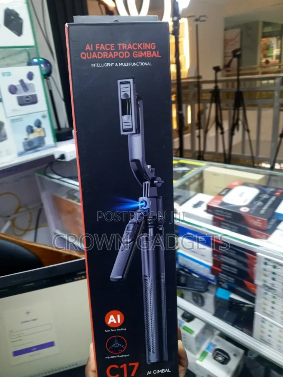 C17 360° Face Tracking Stand With Gesture Control