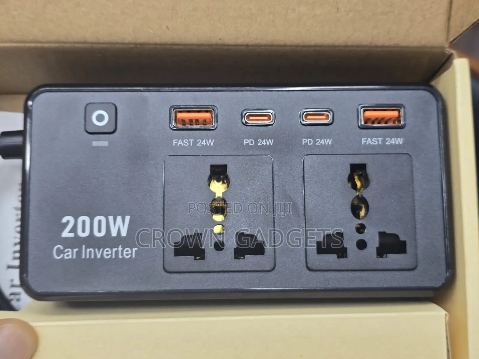 12V to 220V Car Power Inverter With PD USB-C AC Outlets