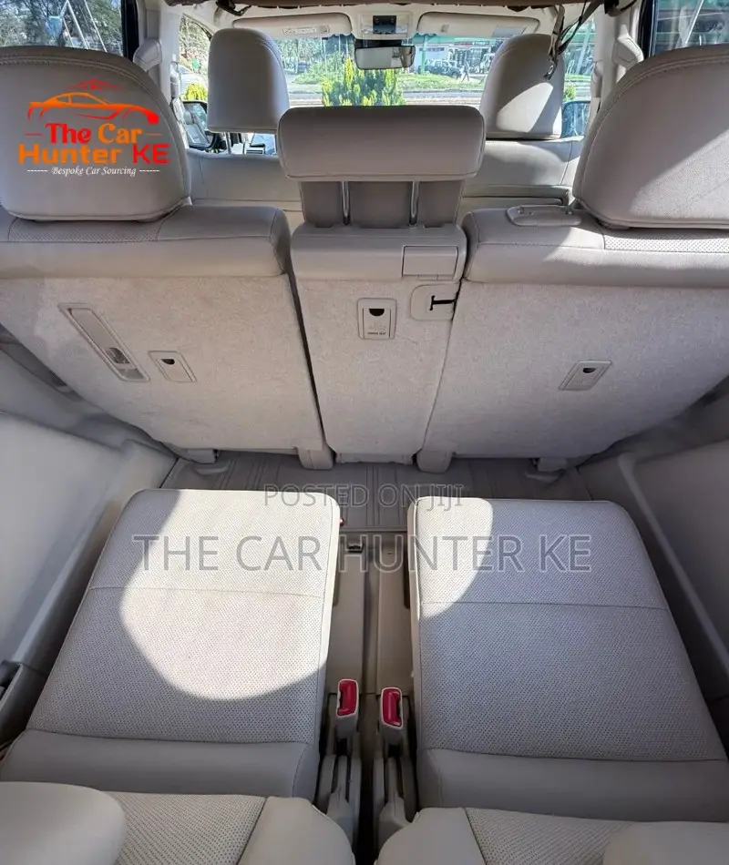 Toyota Land Cruiser Prado 2.7 2023 Black