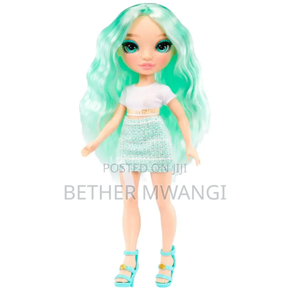 Rainbow High Fashion Doll - Daphne Minton