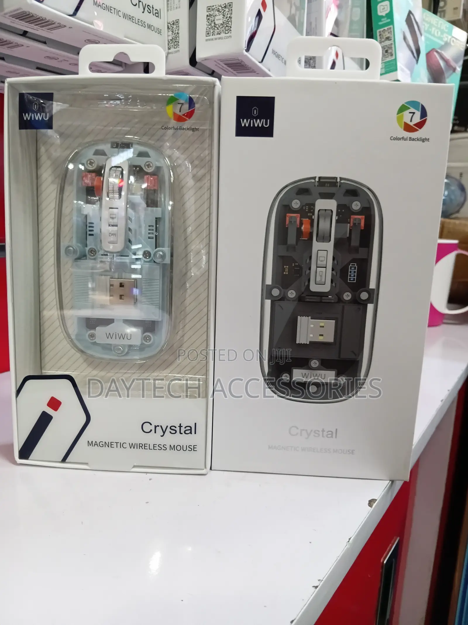 WiWU Crystal Transparent Magnetic Wireless Mouse.