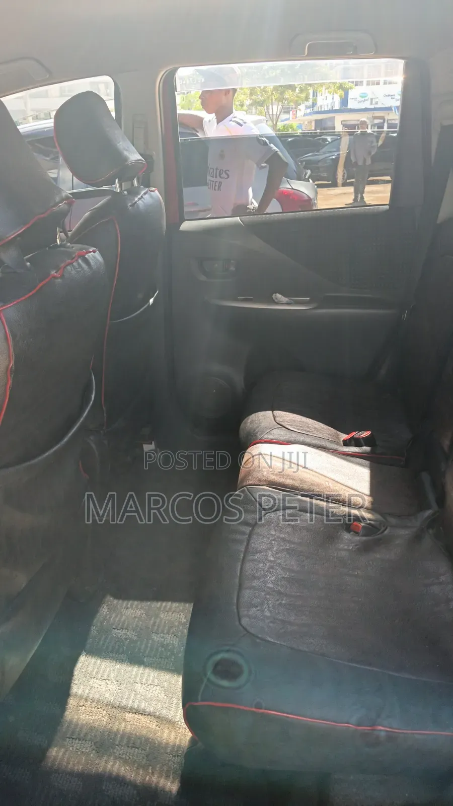 Toyota Ractis 2012 Red