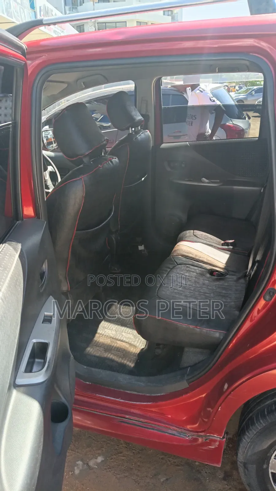 Toyota Ractis 2012 Red