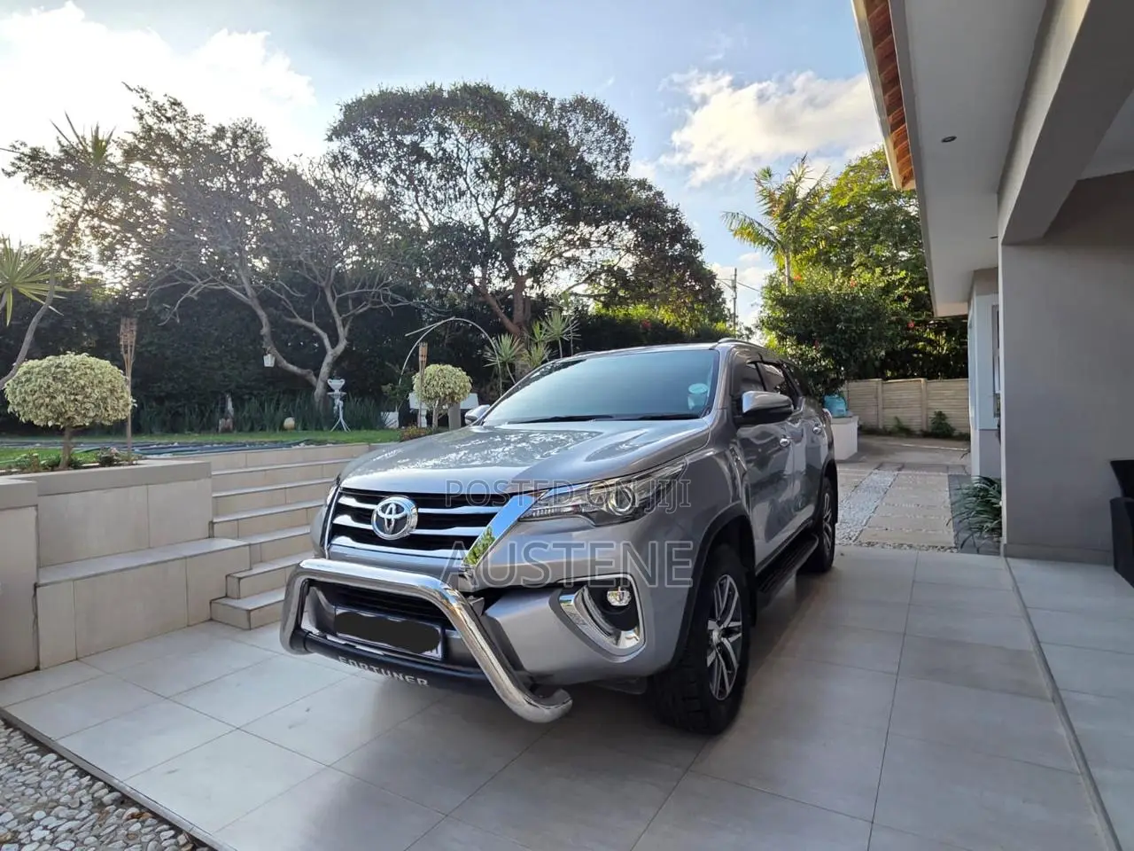 Toyota Fortuner 2019 Silver