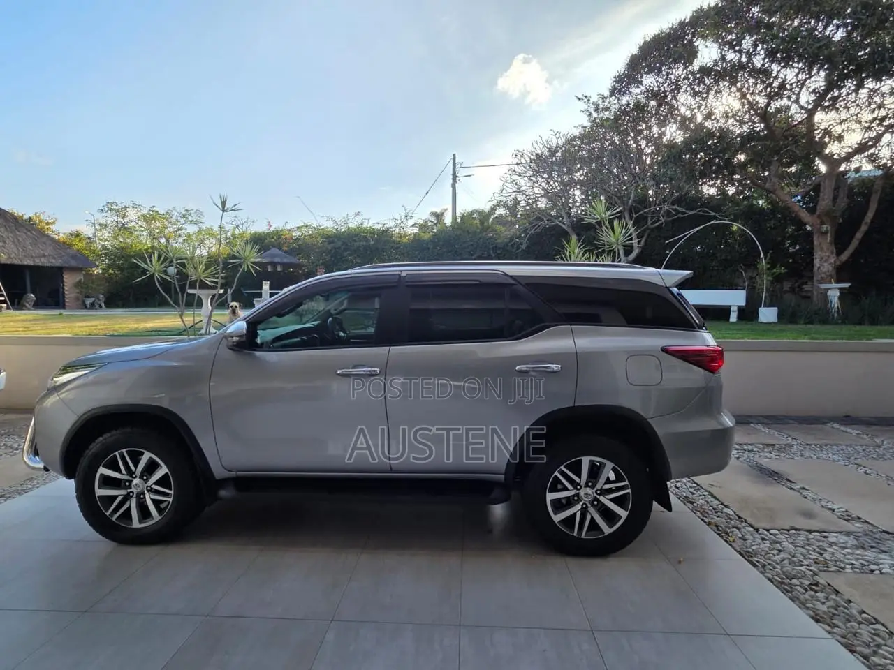 Toyota Fortuner 2019 Silver