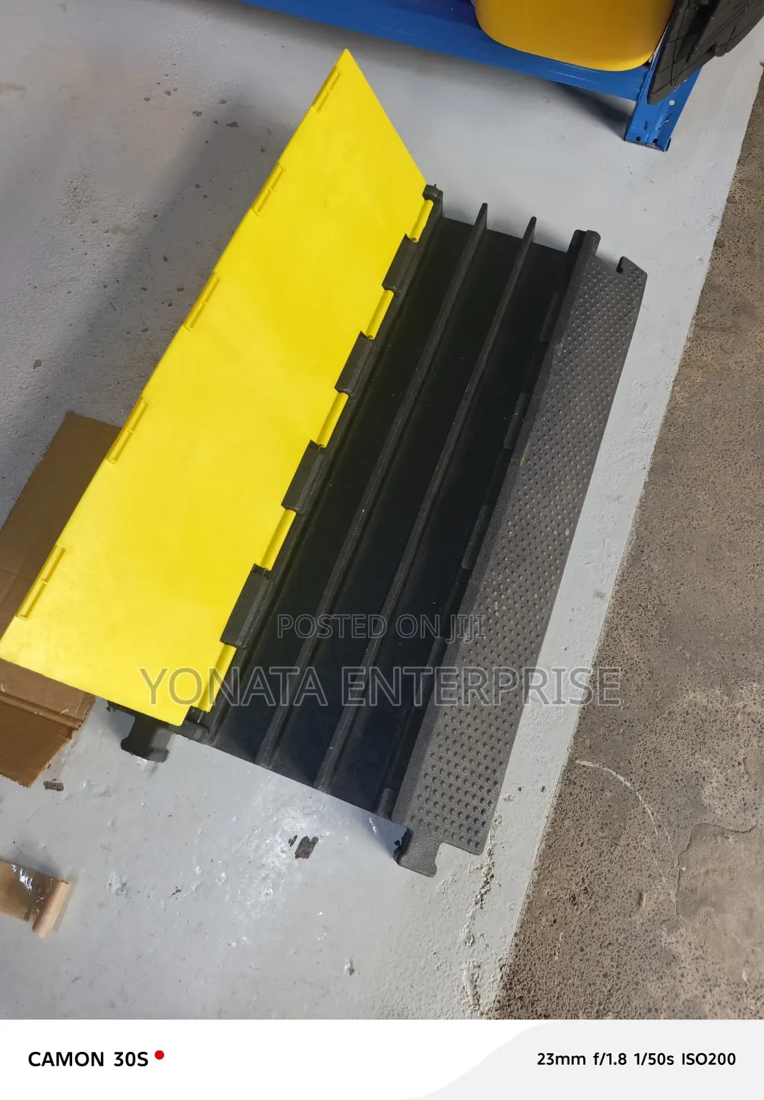 Heavy Duty 3 Channel Cable Protector 1m Long
