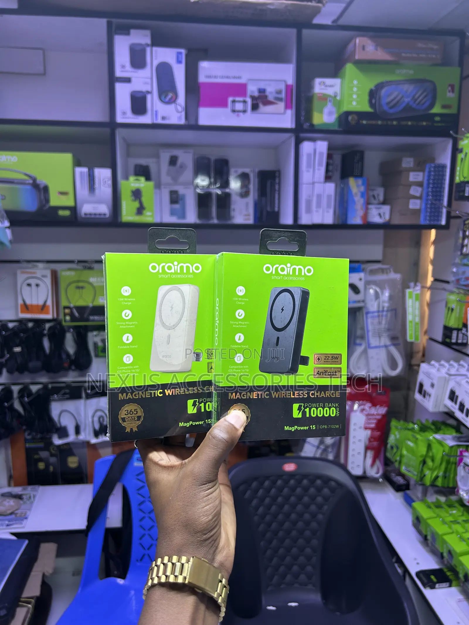 Oraimo MagPower 15 10000mAh Magnetic Wireless Power Bank