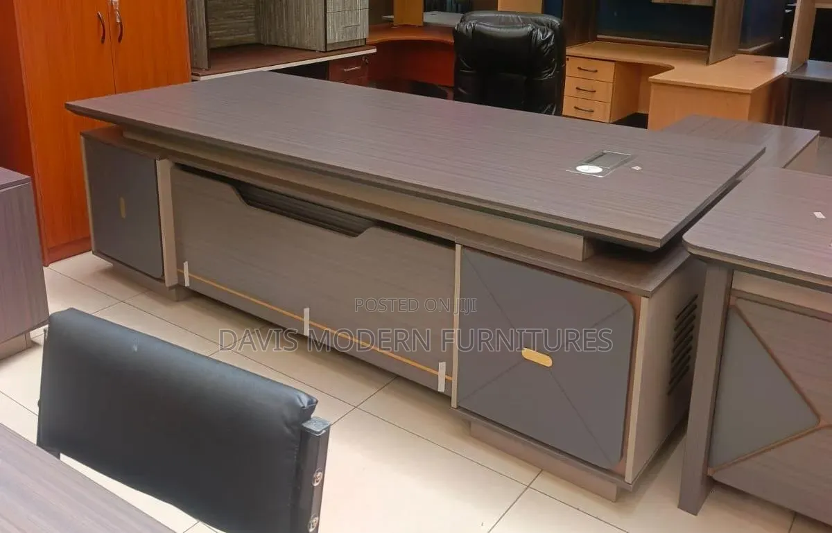 Large Executive Office Desk