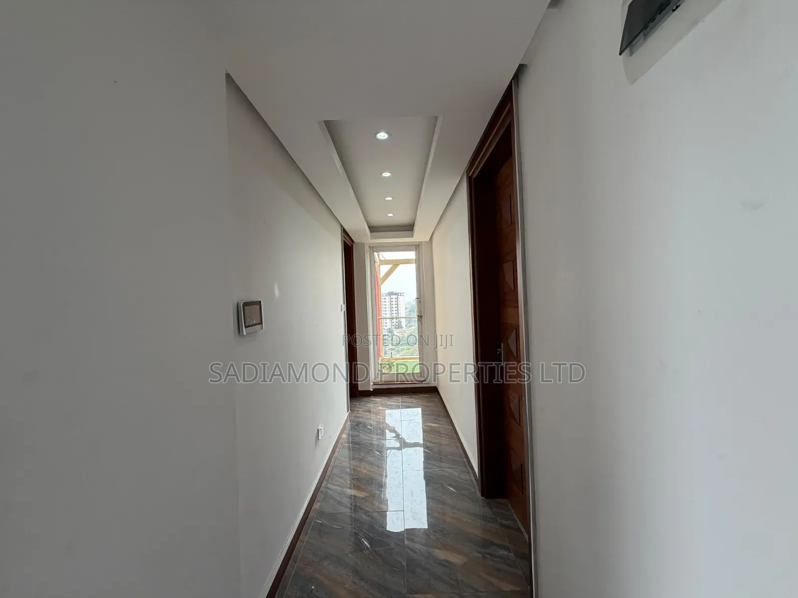 5bdrm Duplex in Spring Valley for rent