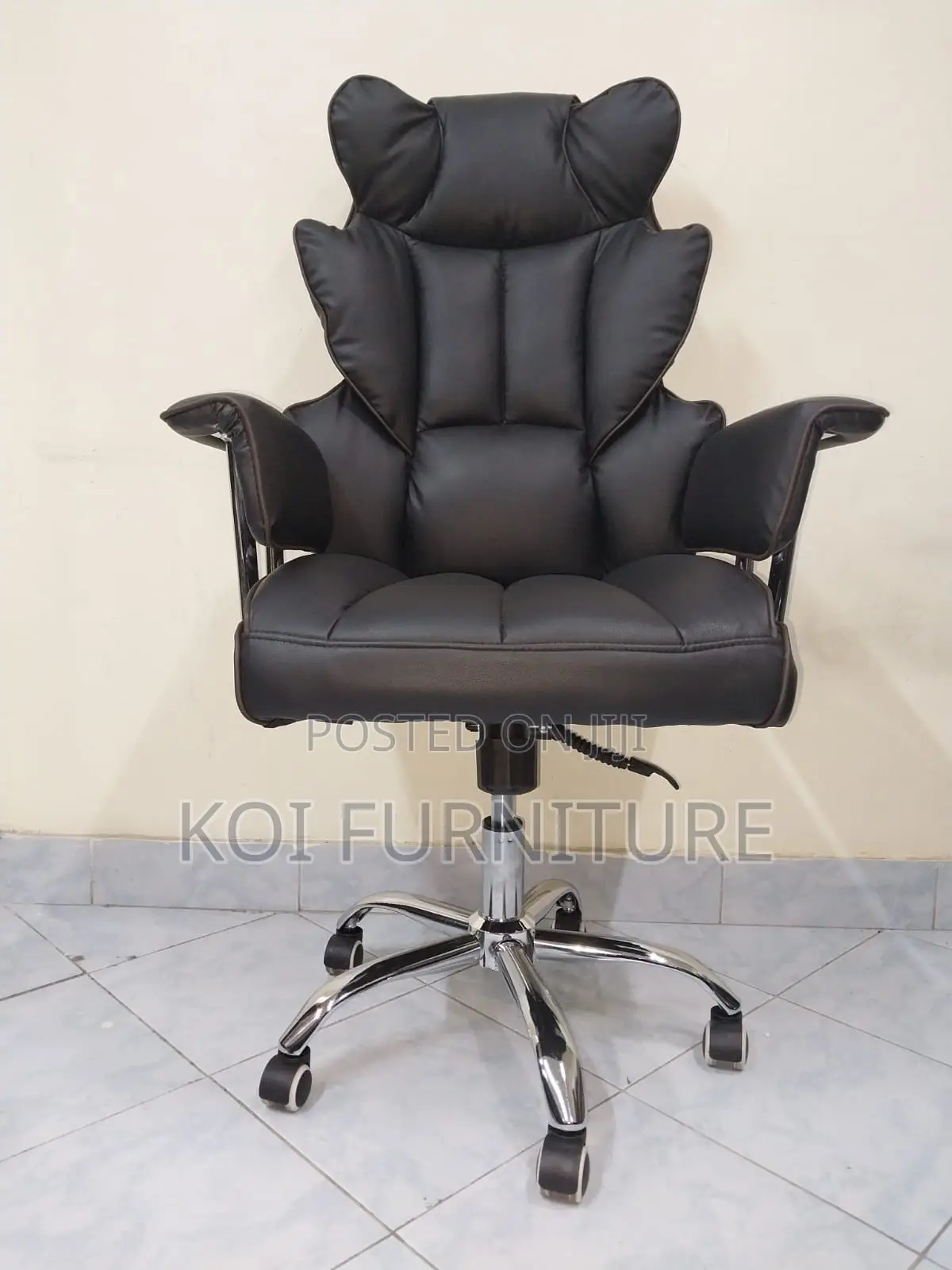 Office Chairs; Executive High Back Leather Seat With Butterly Backrest