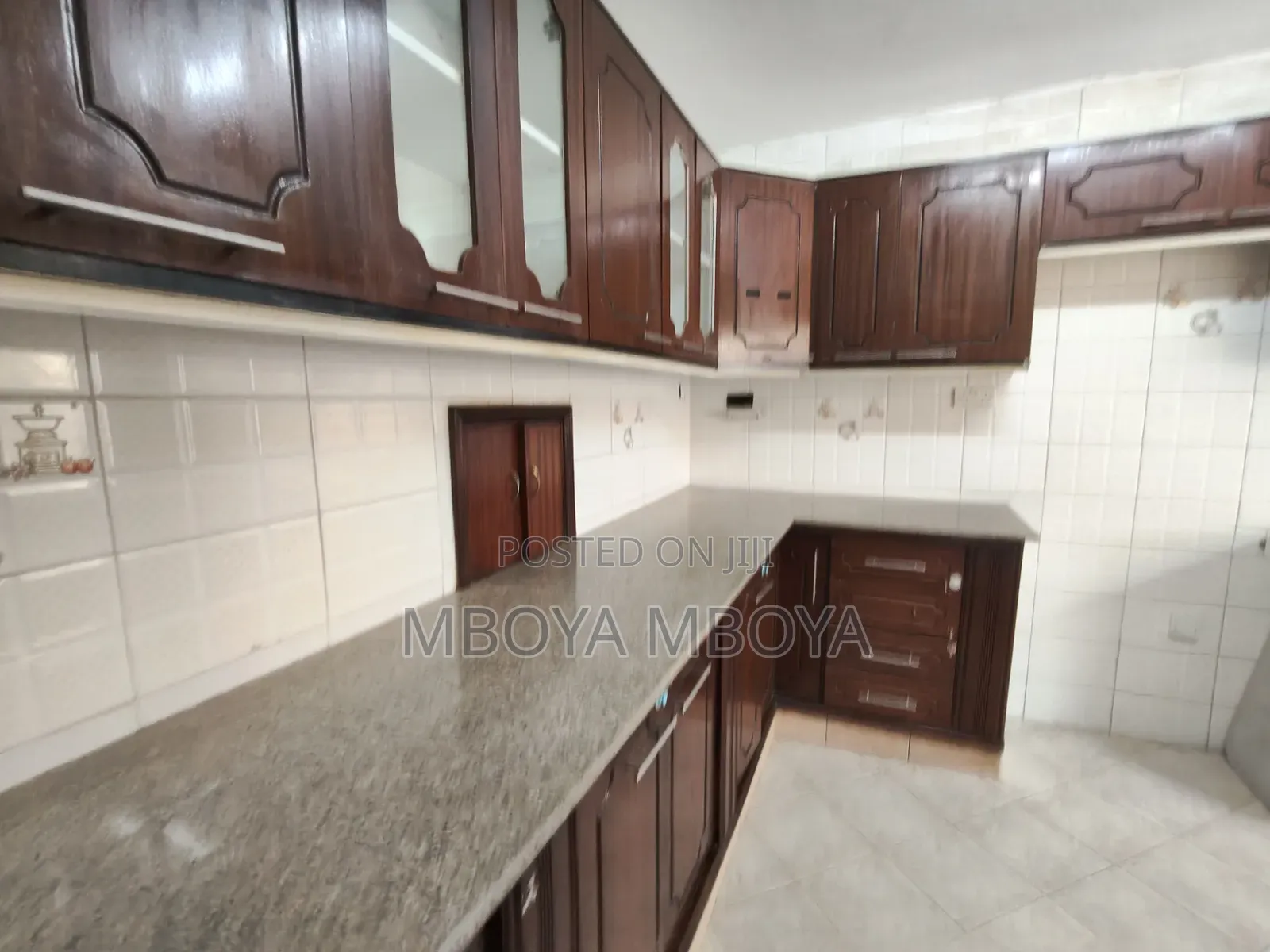 3bdrm Maisonette in Kileleshwa for rent