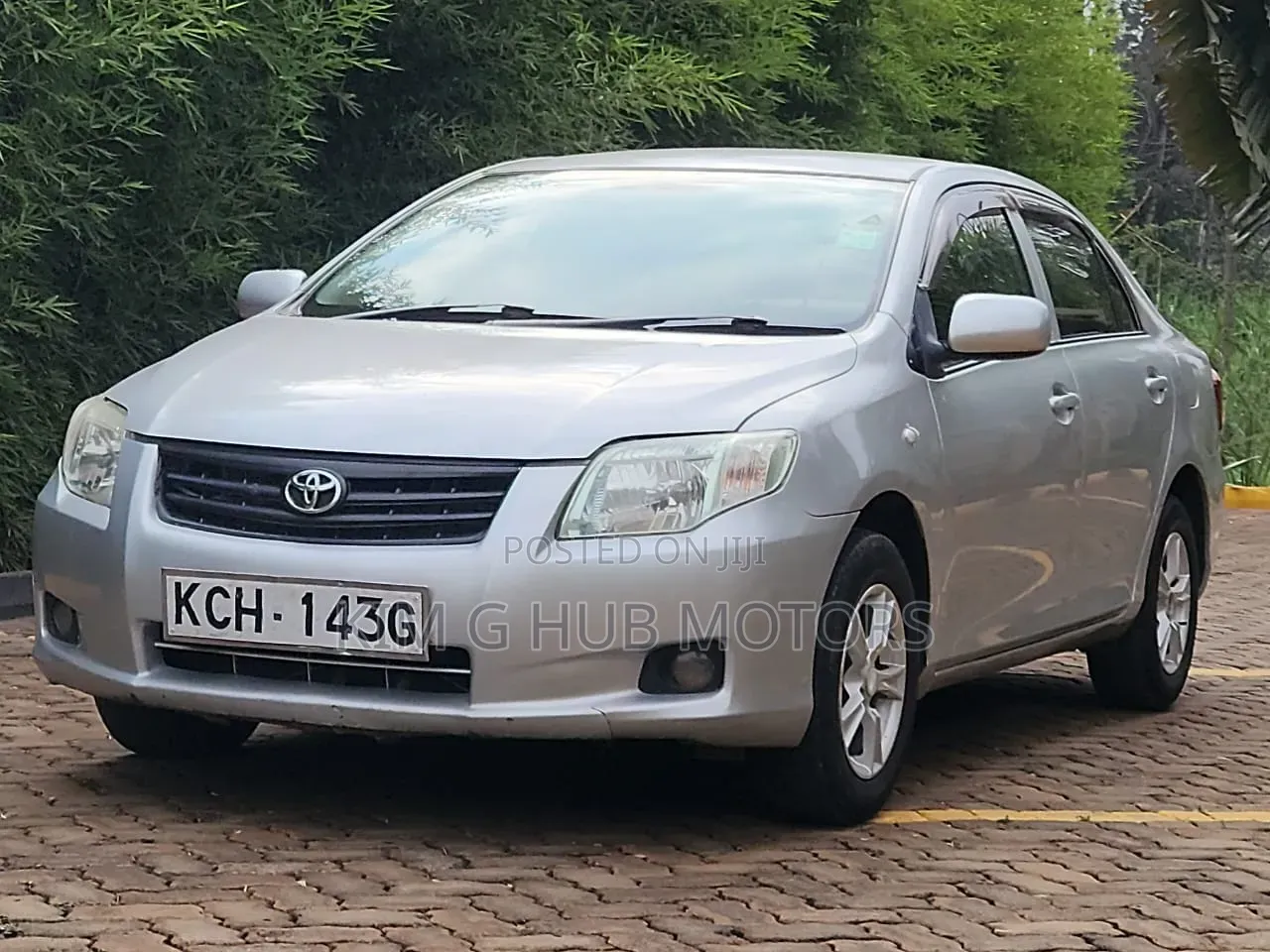 Toyota Axio 2010 Silver
