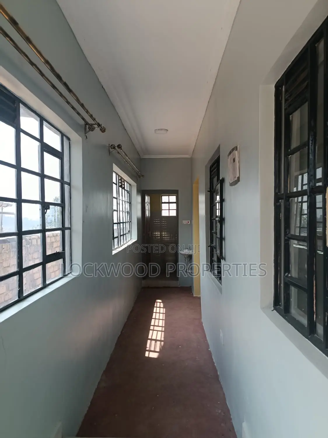 2bdrm Bungalow in Zambezi for rent