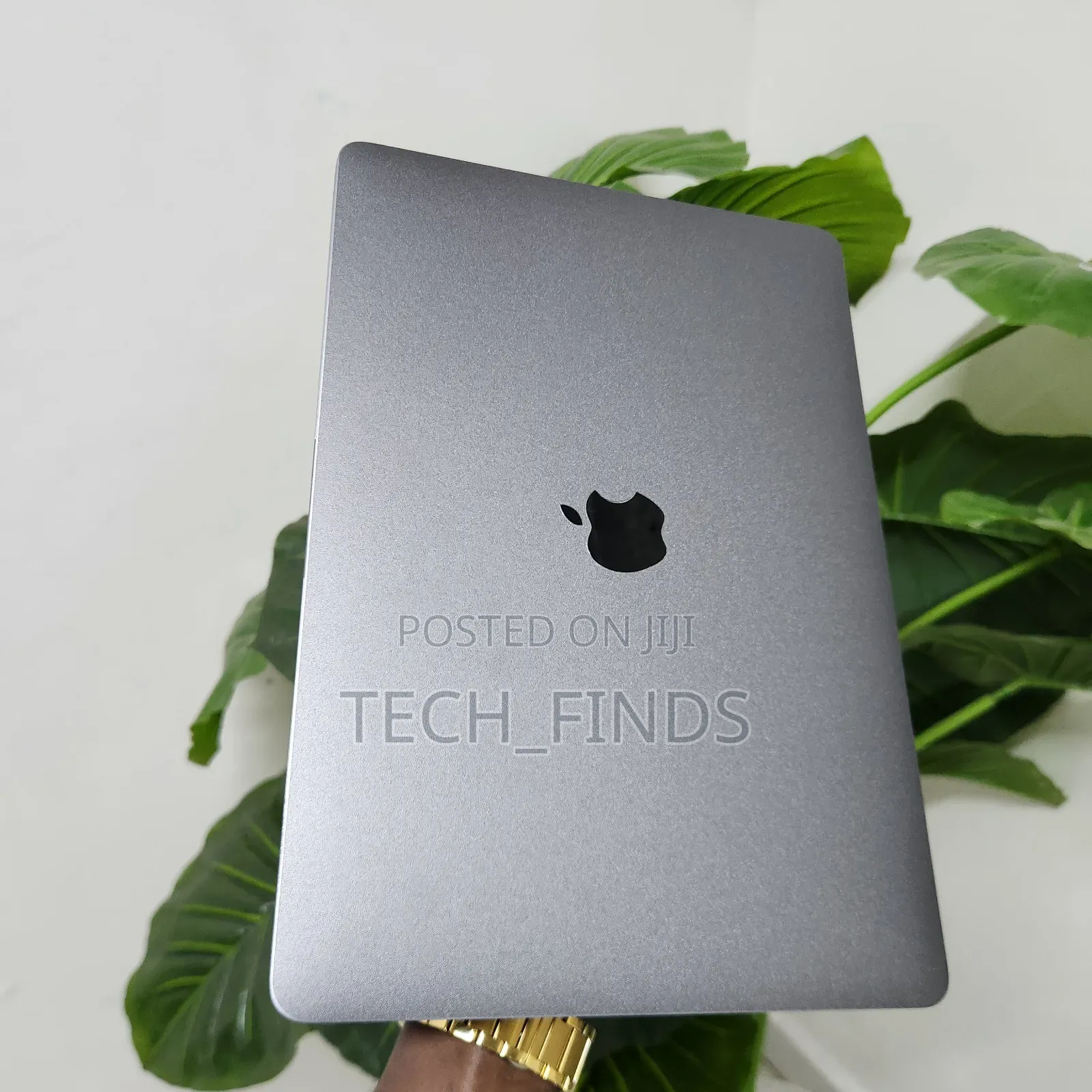 Laptop Apple MacBook Pro 16GB Intel Core i7 SSD 256GB