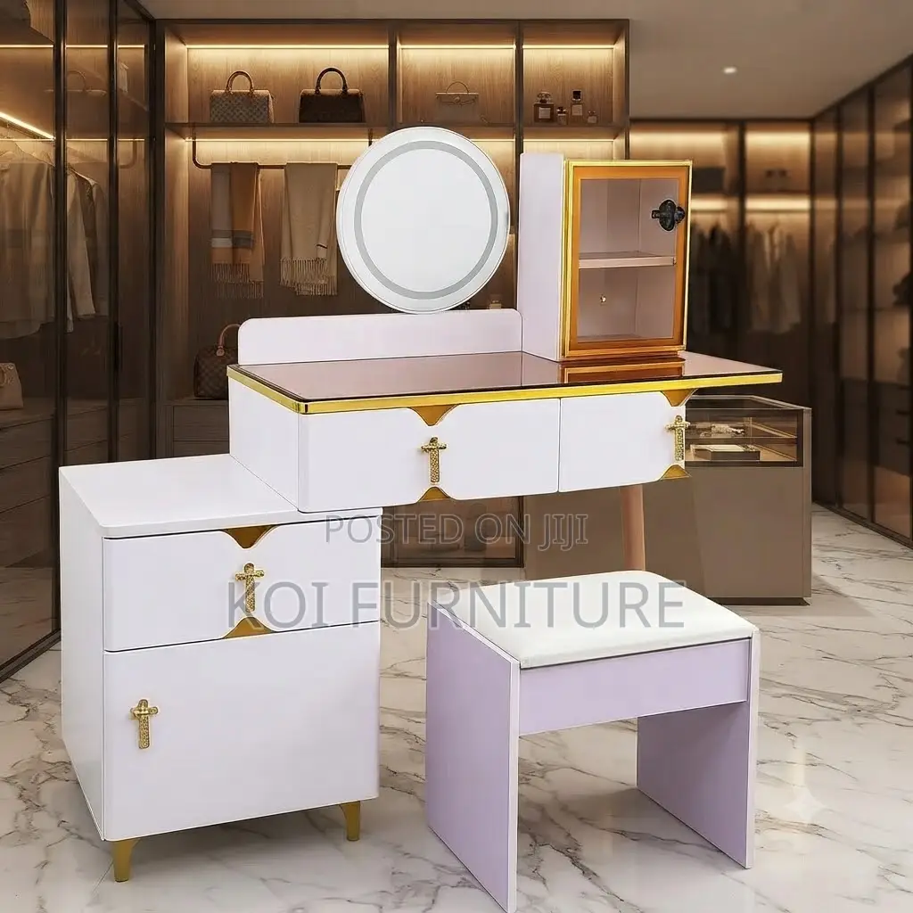 Dressersp; Brown- Golden Dressing Vanity Set With Lightings