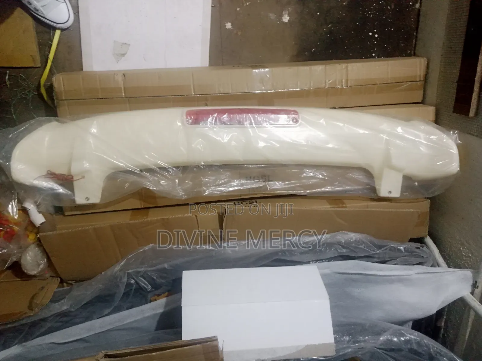 Universal Spoiler Light Best