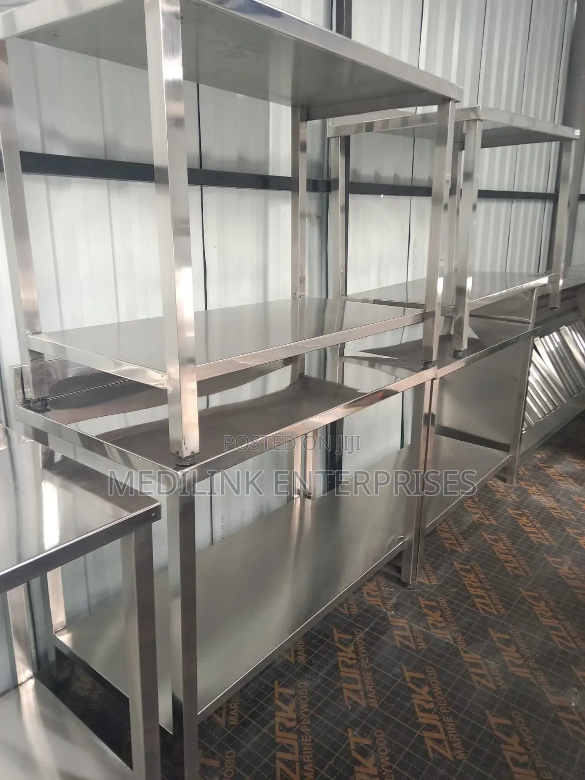 Hannover Feign Working/Package Tables 4*2ft