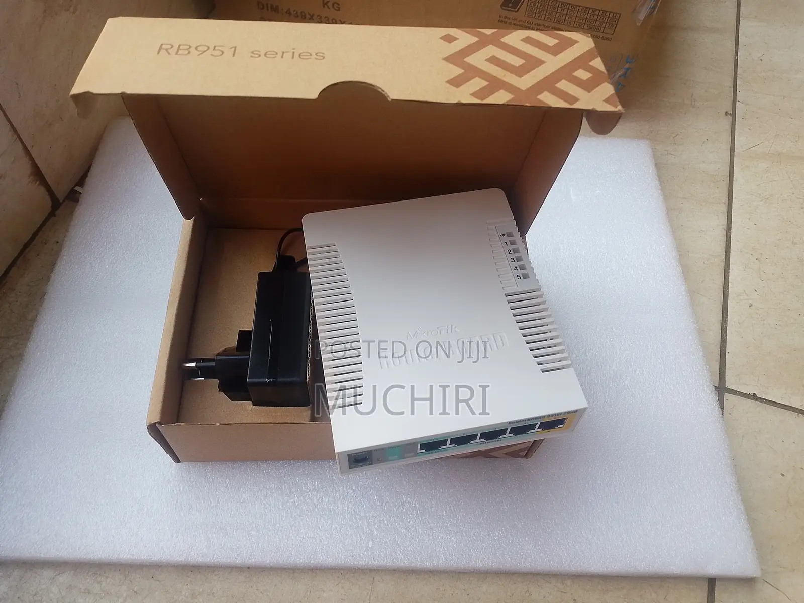 MikroTik RB951 RouterBoard Business WiFi Router