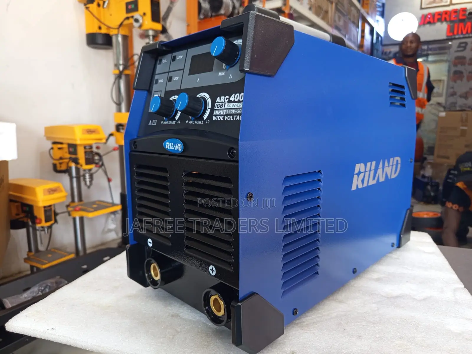 Riland ARC 400D Welding Machine