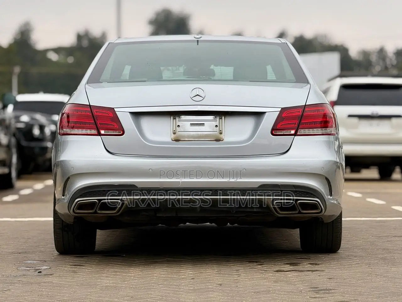 Mercedes-Benz E350 Base 4dr Sedan RWD (3.5L 6cyl 7A) 2010 Silver