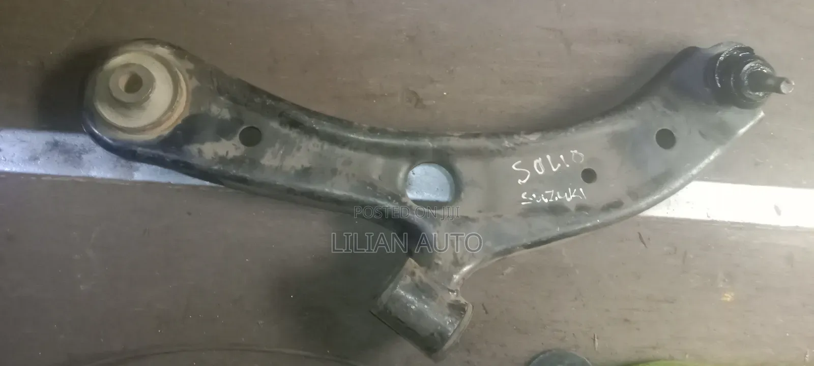 Suzuki Solio Arm