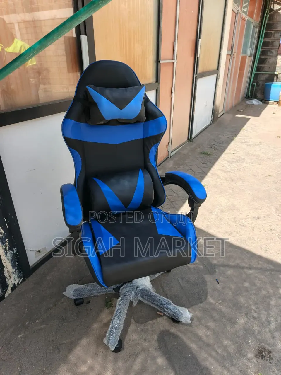 Office Gaming Chair Available
