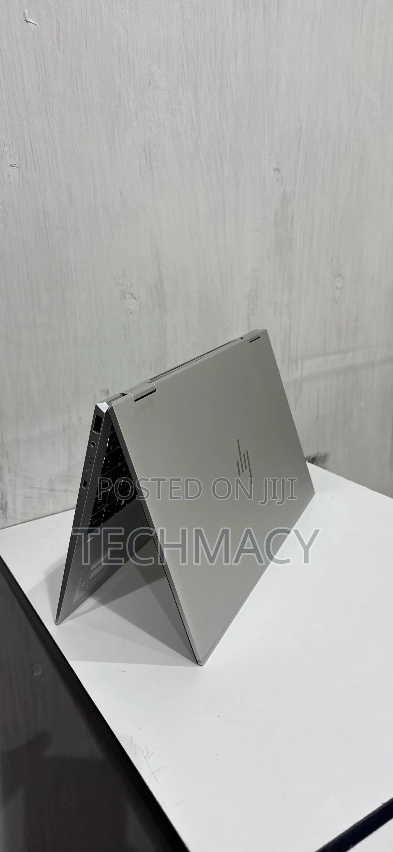 Laptop HP EliteBook 1040 G8 32GB Intel Core i7 SSD 512GB