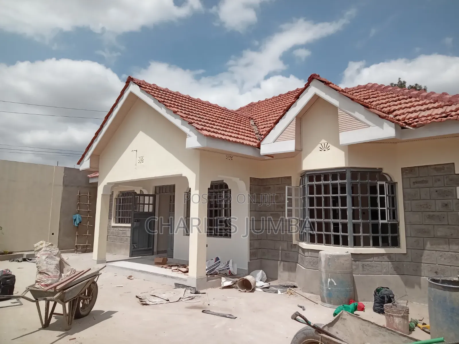 3bdrm Bungalow in Kcb Estate, Kitengela for sale