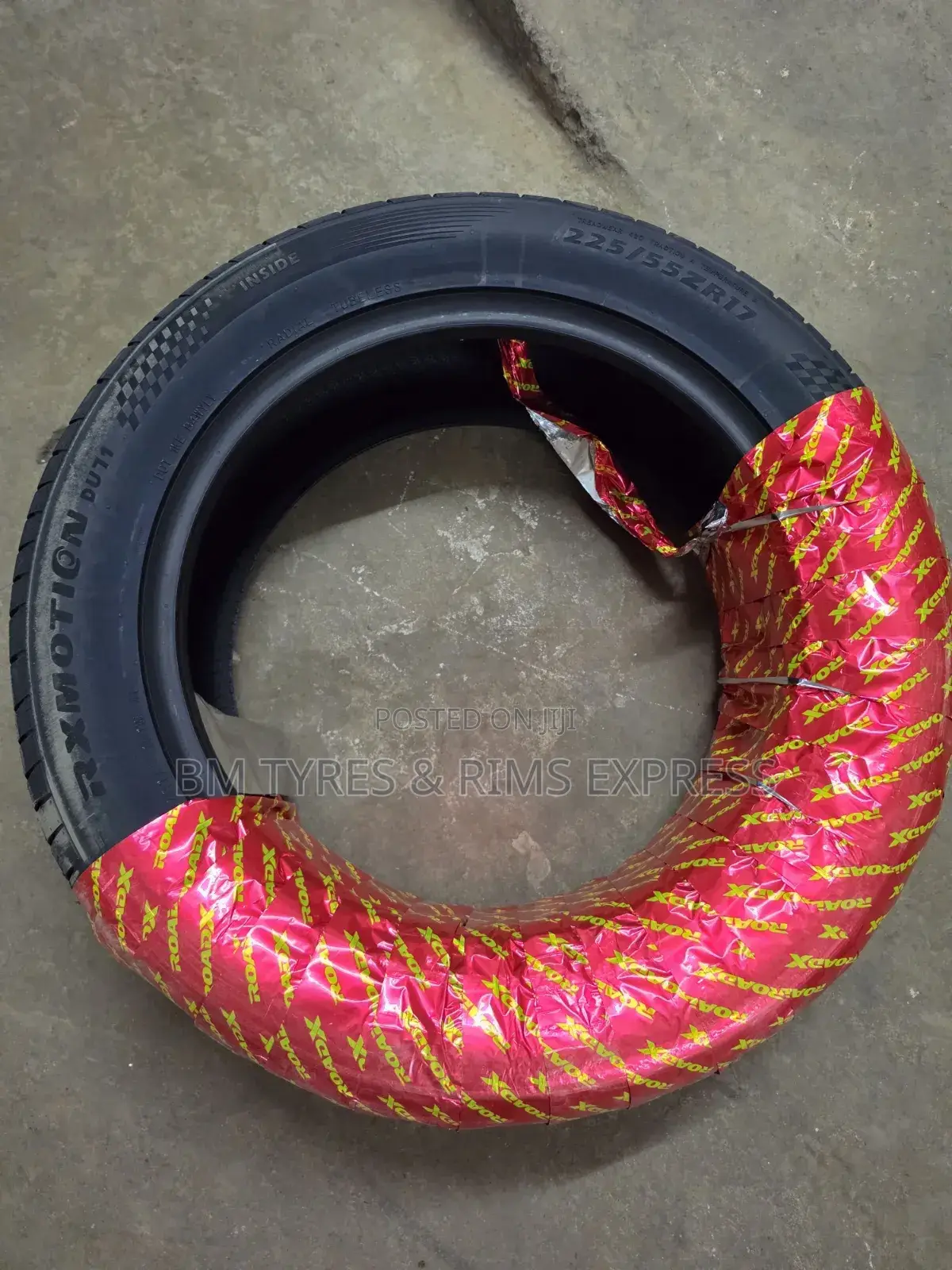 225 /55 R17 Roadx Tires