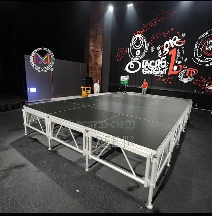 Eficient Delivery of Stage Boards. Raised Ground at Affordable Costs