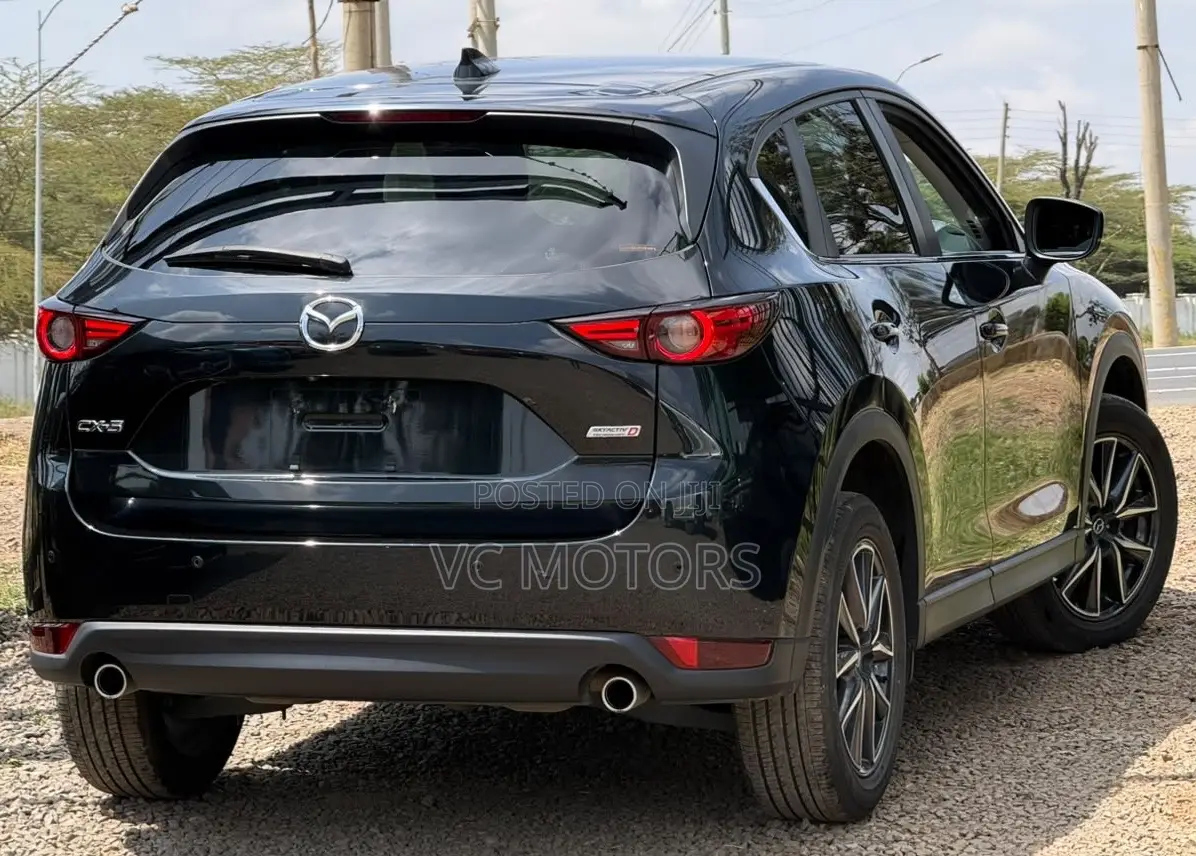 Mazda CX-5 Touring FWD 2019