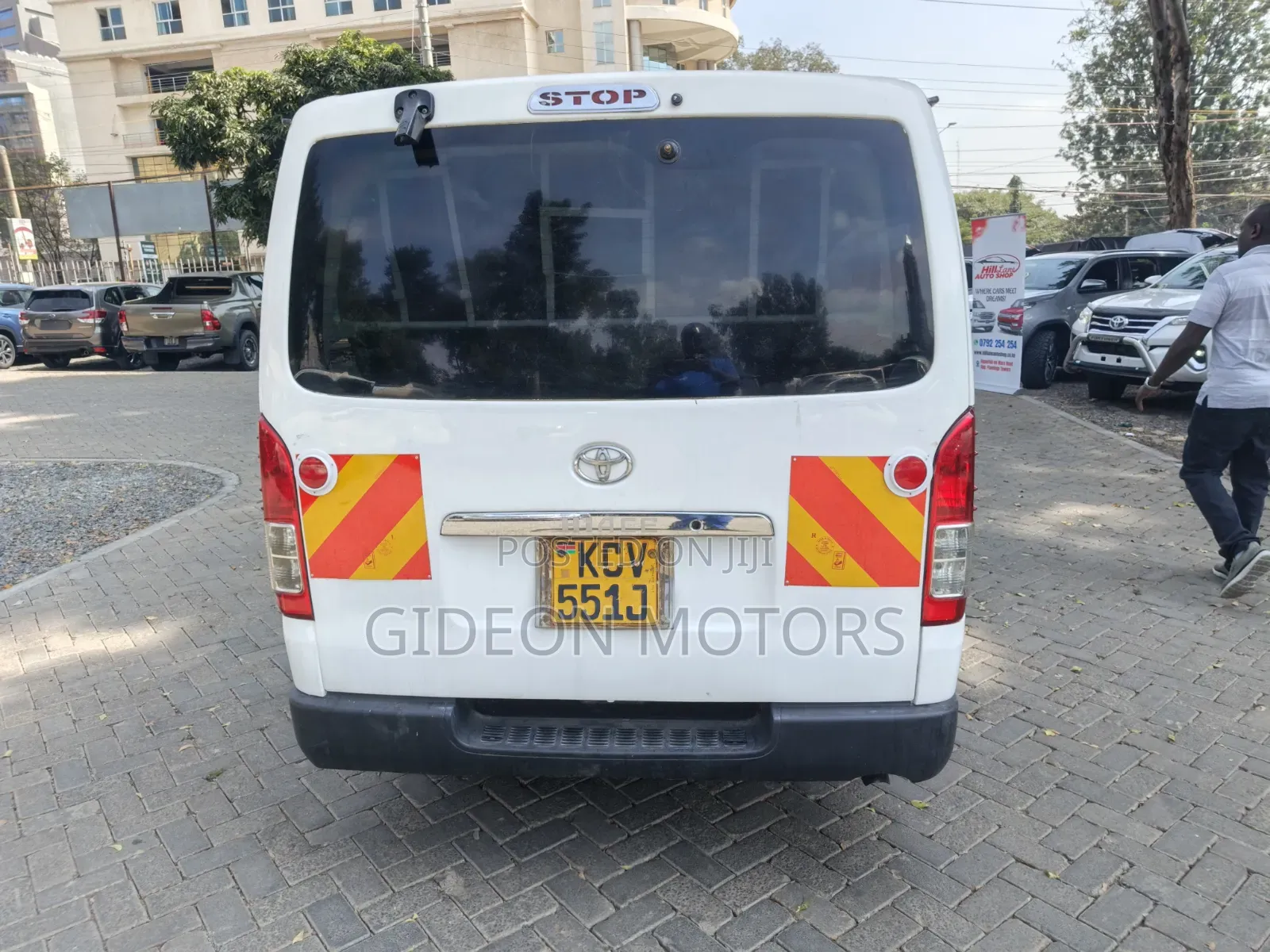 Toyota HiAce 2012 White