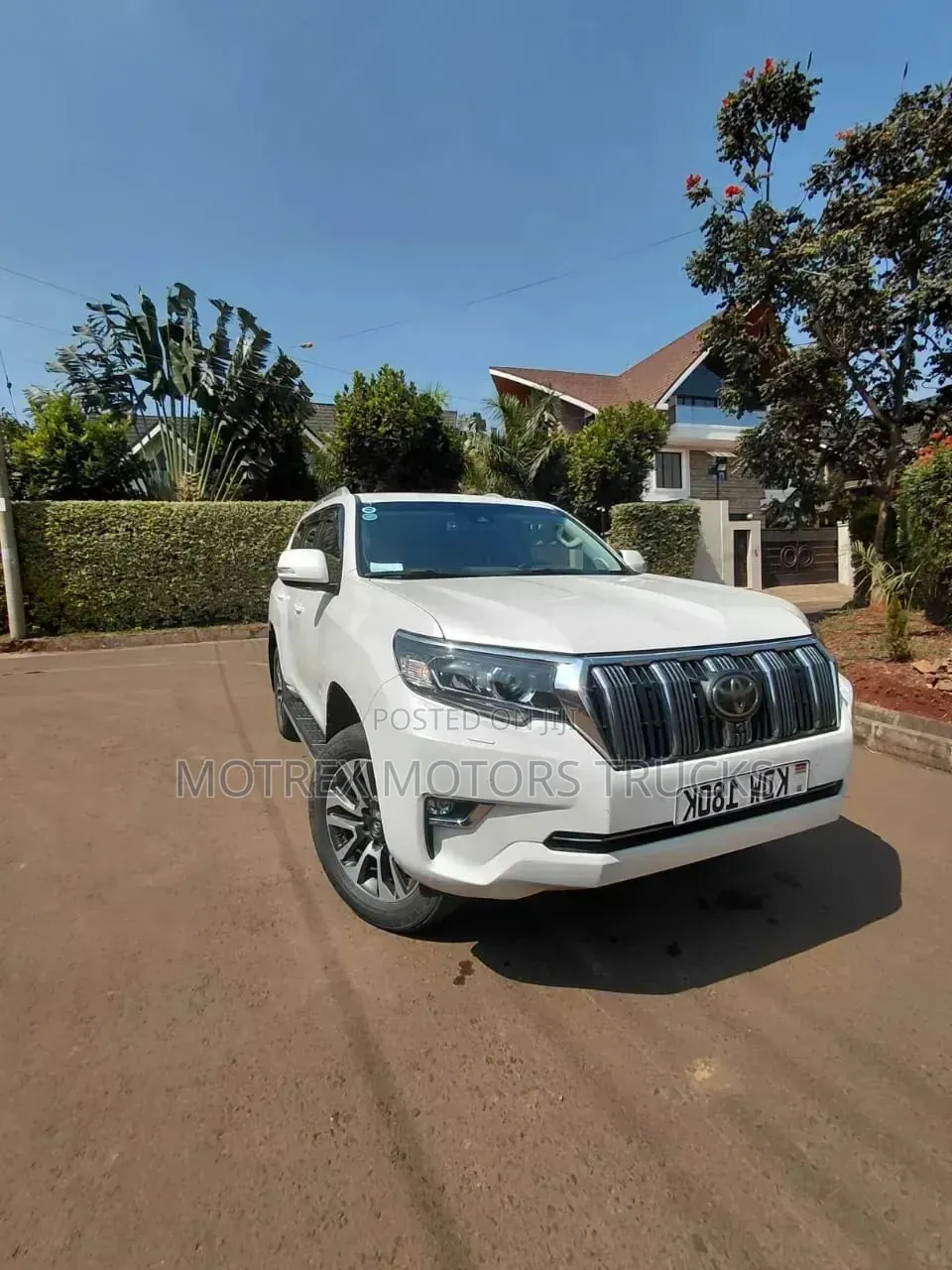 Toyota Land Cruiser Prado 2018 White