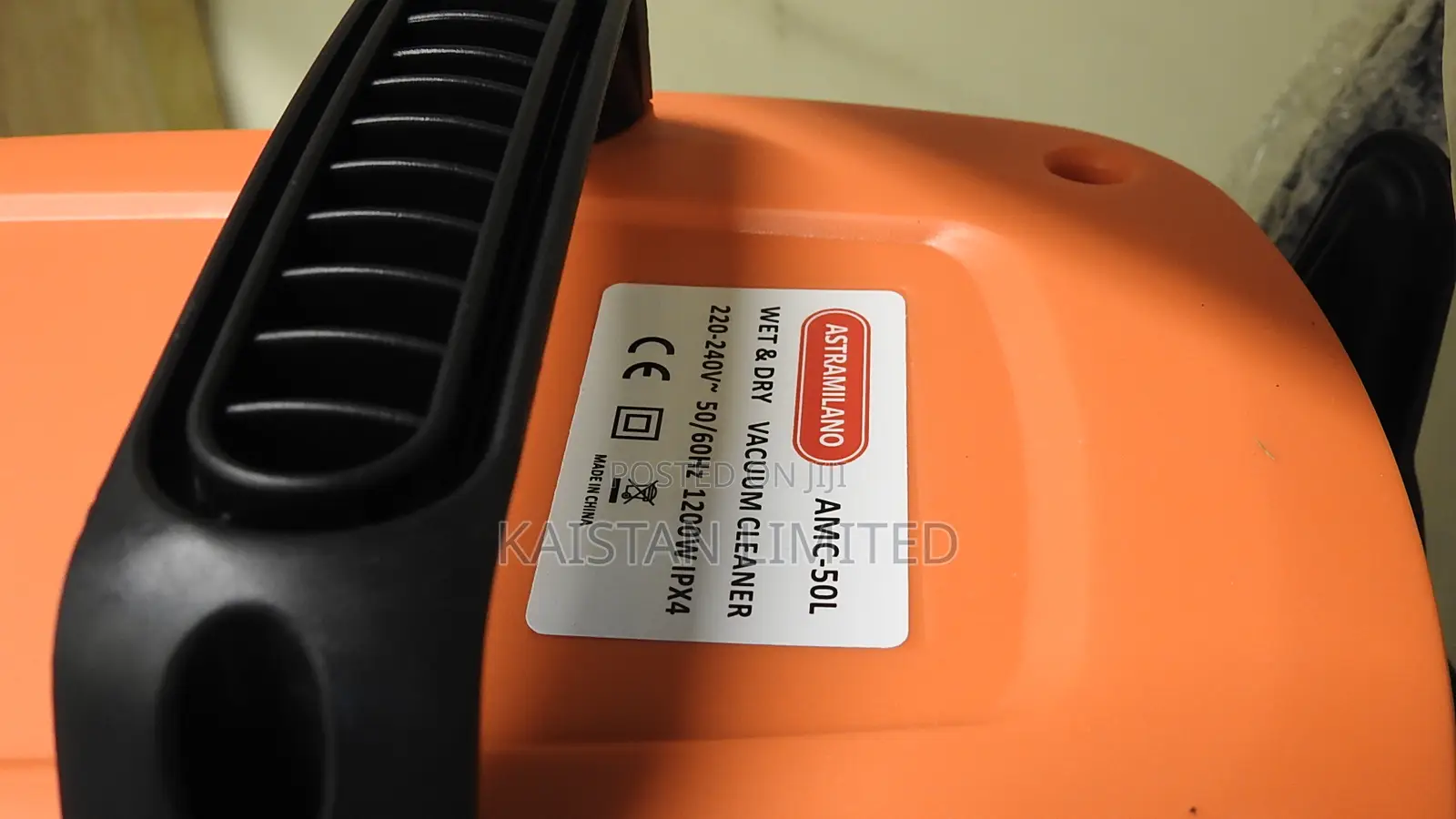 Astramilano 50-Litre Wet and Dry Vacuum Cleaner for Car Wash Workshop