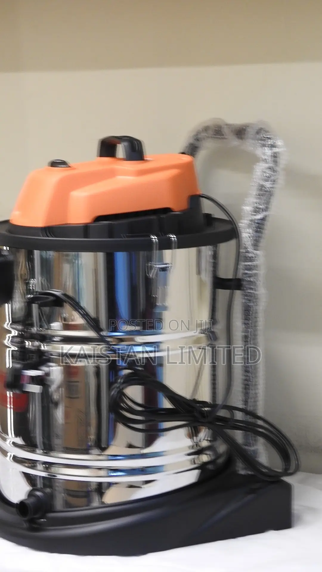 Astramilano 50-Litre Wet and Dry Vacuum Cleaner for Car Wash Workshop