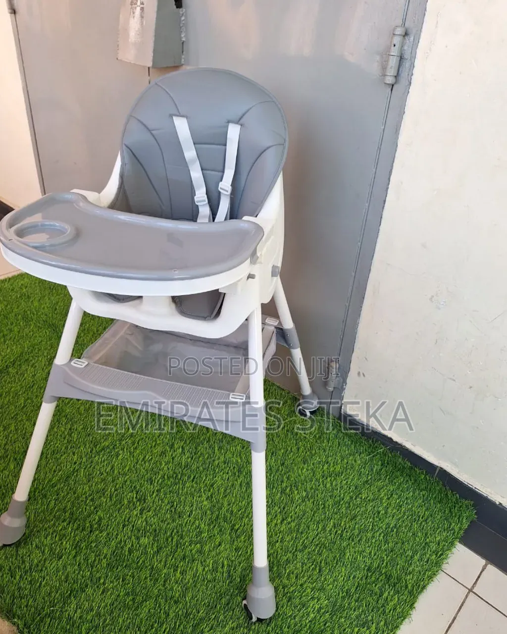 Baby Feeding Chair – Comfortable Safe High Chair for InfantsToddlers