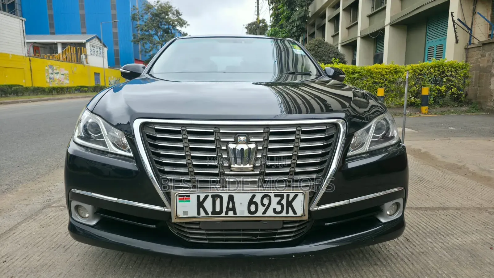 Toyota Crown 2013 Black