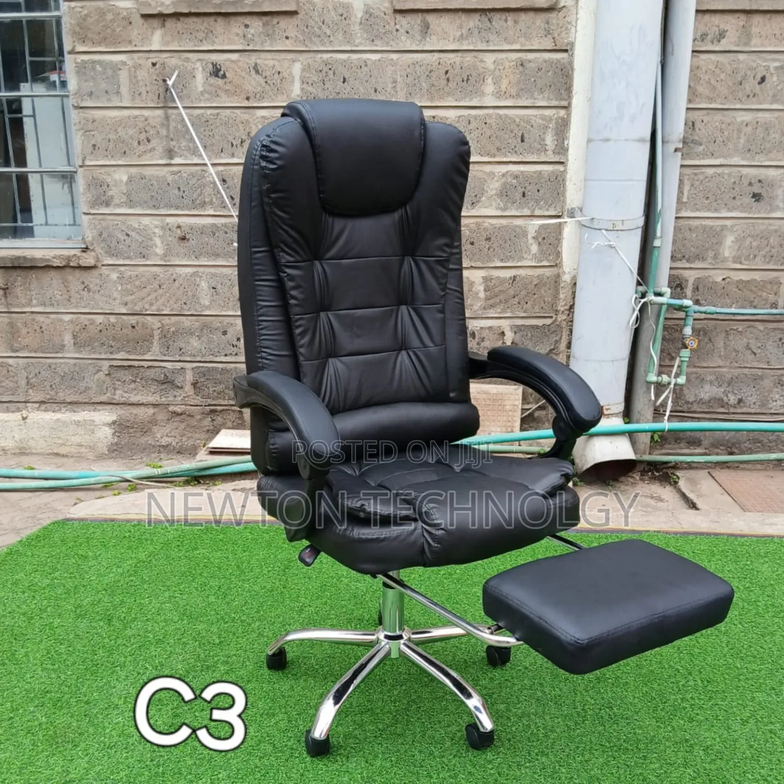 Managerial Boss Executive Office Chair With Foot Rest