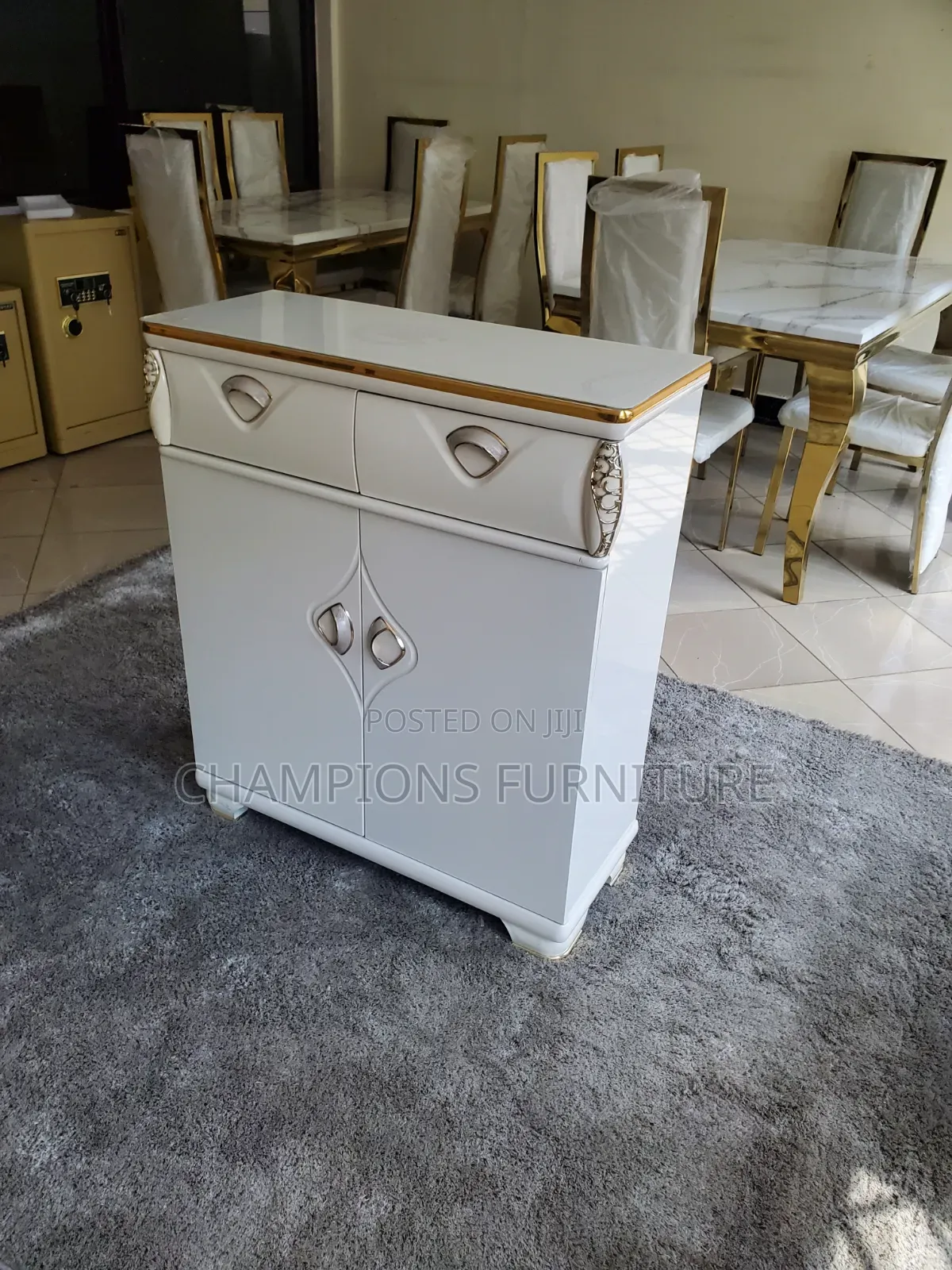 Shoerack/Console Sideboard