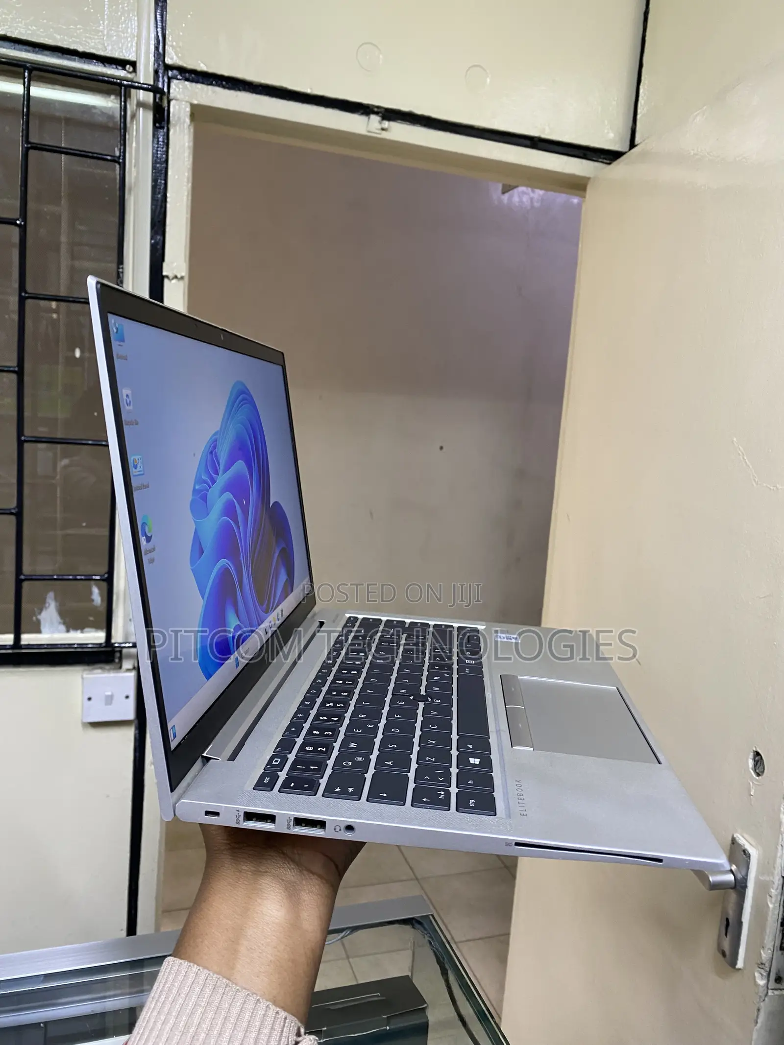 Laptop HP EliteBook 840 G7 8GB Intel Core i5 SSD 256GB