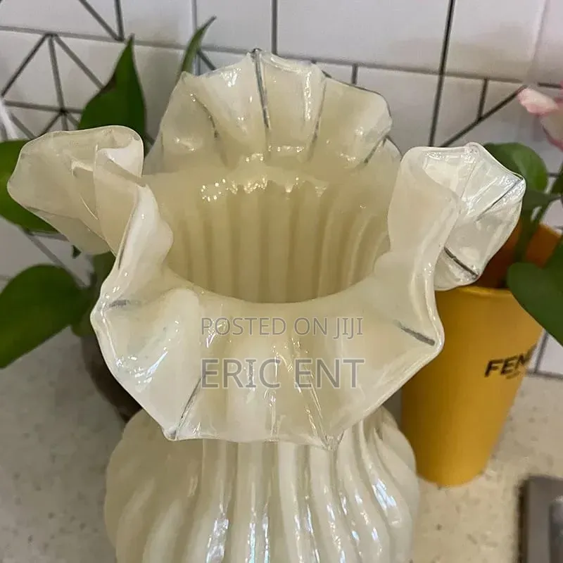 Fancy Glass Flower Vase