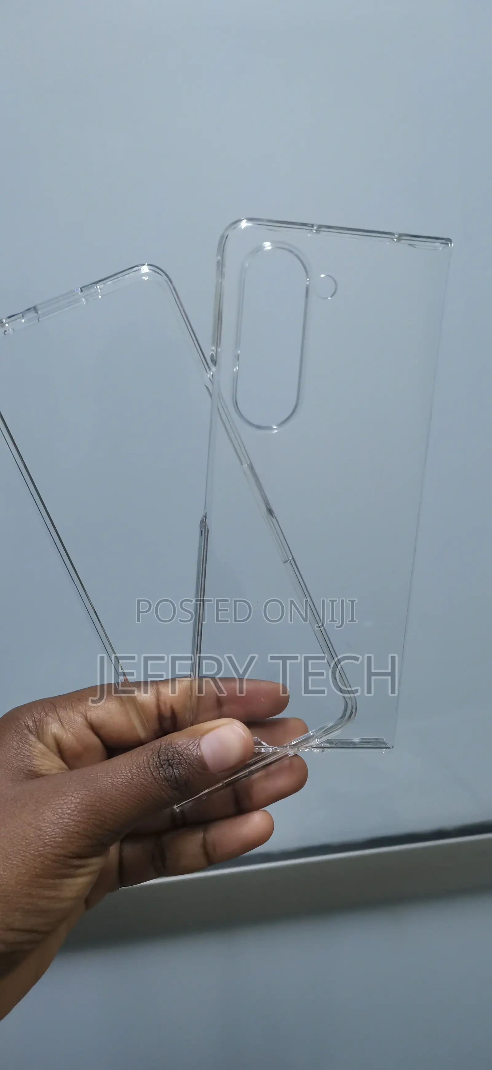 .Samsung Galaxy Z Fold 5