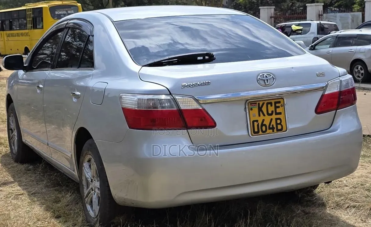 Toyota Premio 2009 Silver