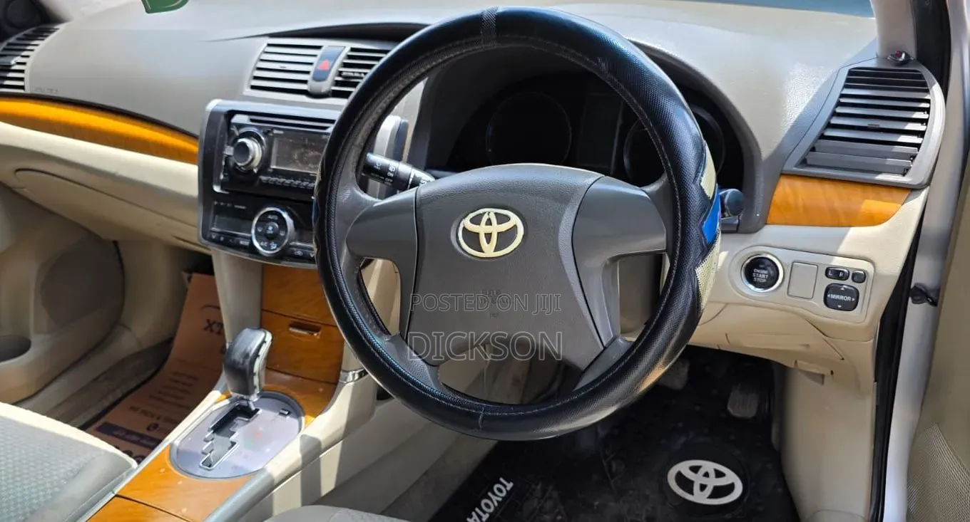 Toyota Premio 2009 Silver