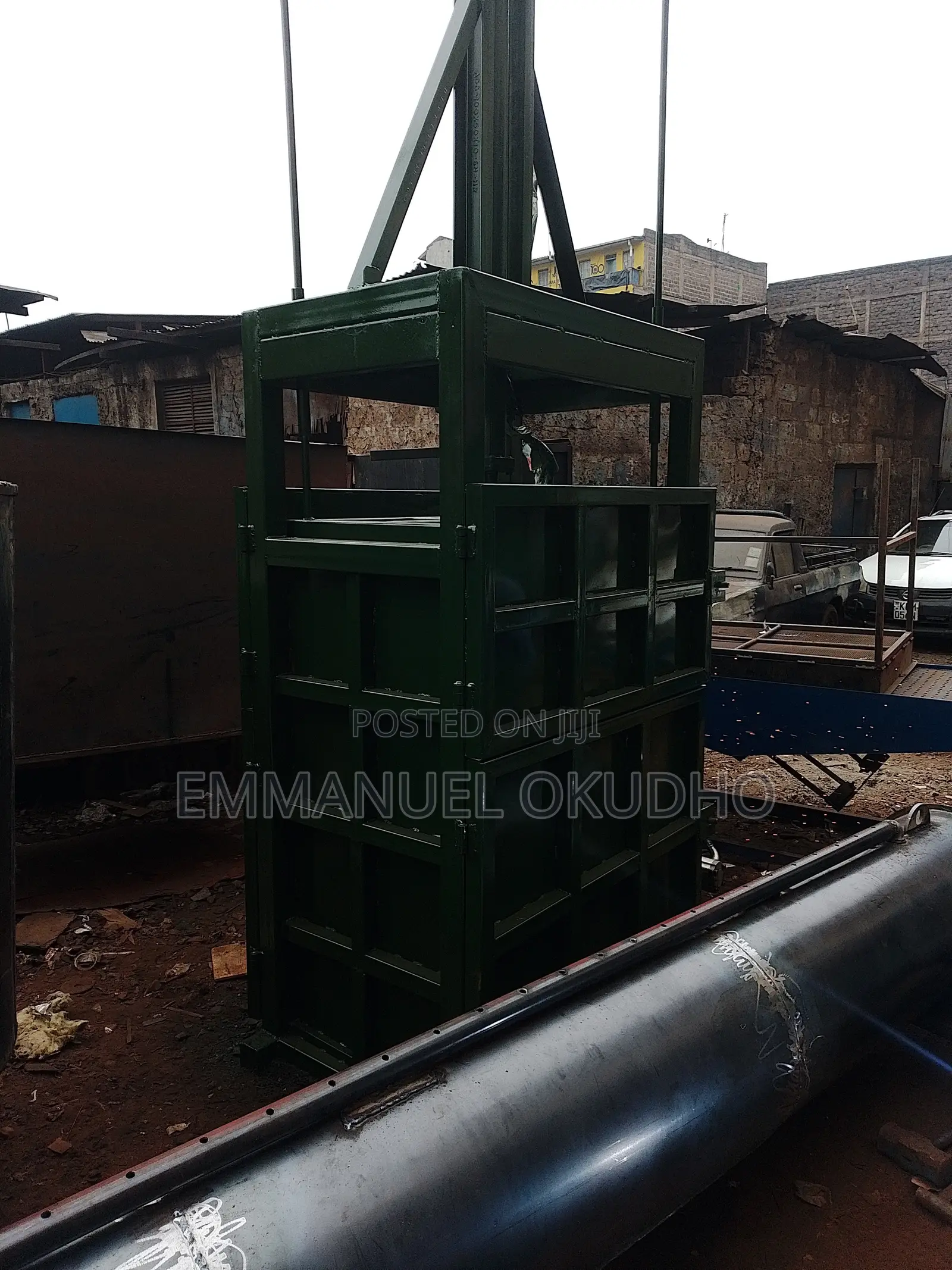 Hydraulic Compressor Machine