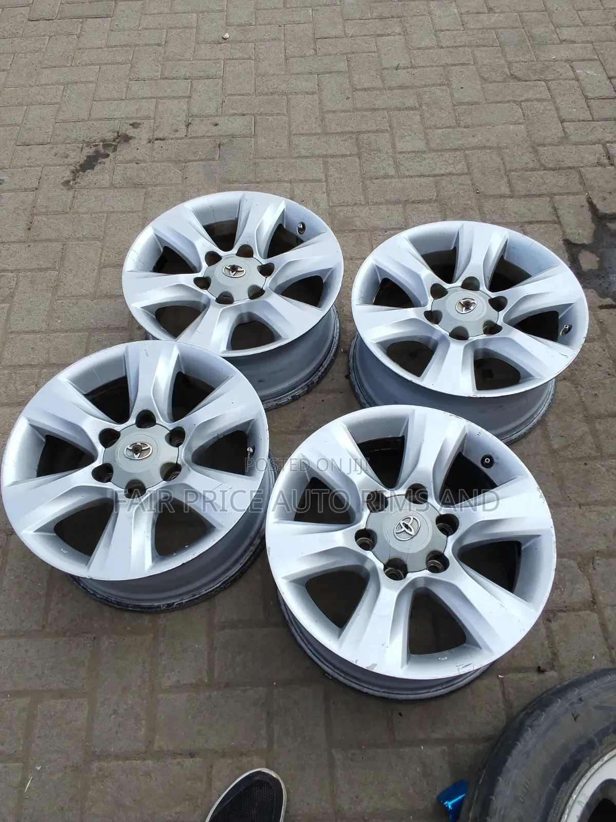 17/6/139 Original Toyota Rims