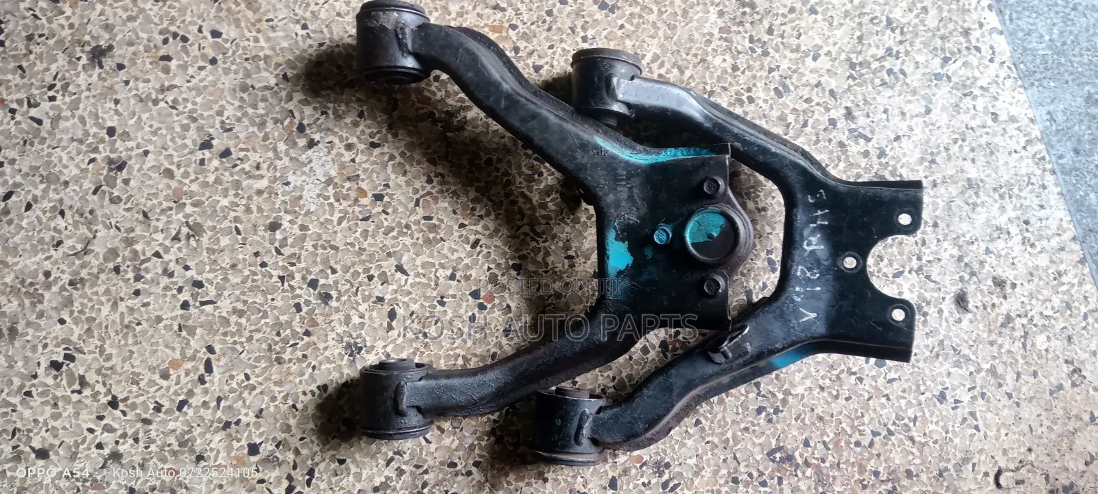 Upper Control Arms Mitsubishi Pajero